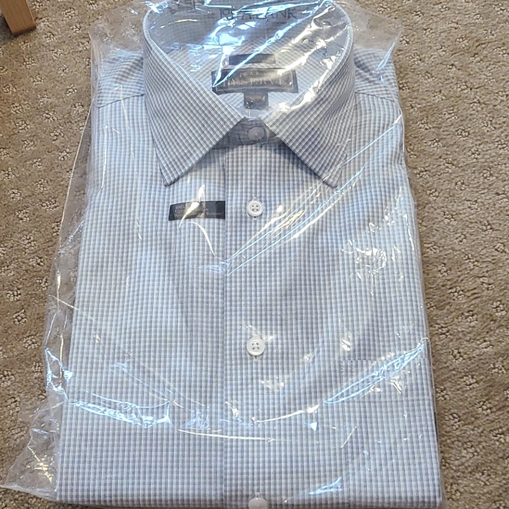 NWT Reserve Egyptian Cotton Tailored Dress Shirt.